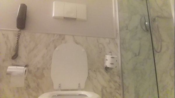 W wannie z rudowłosą.